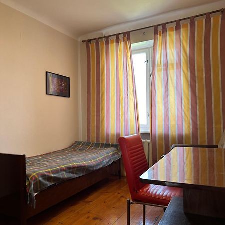 Cosy flat in the city center Apartment Bishkek Exterior photo