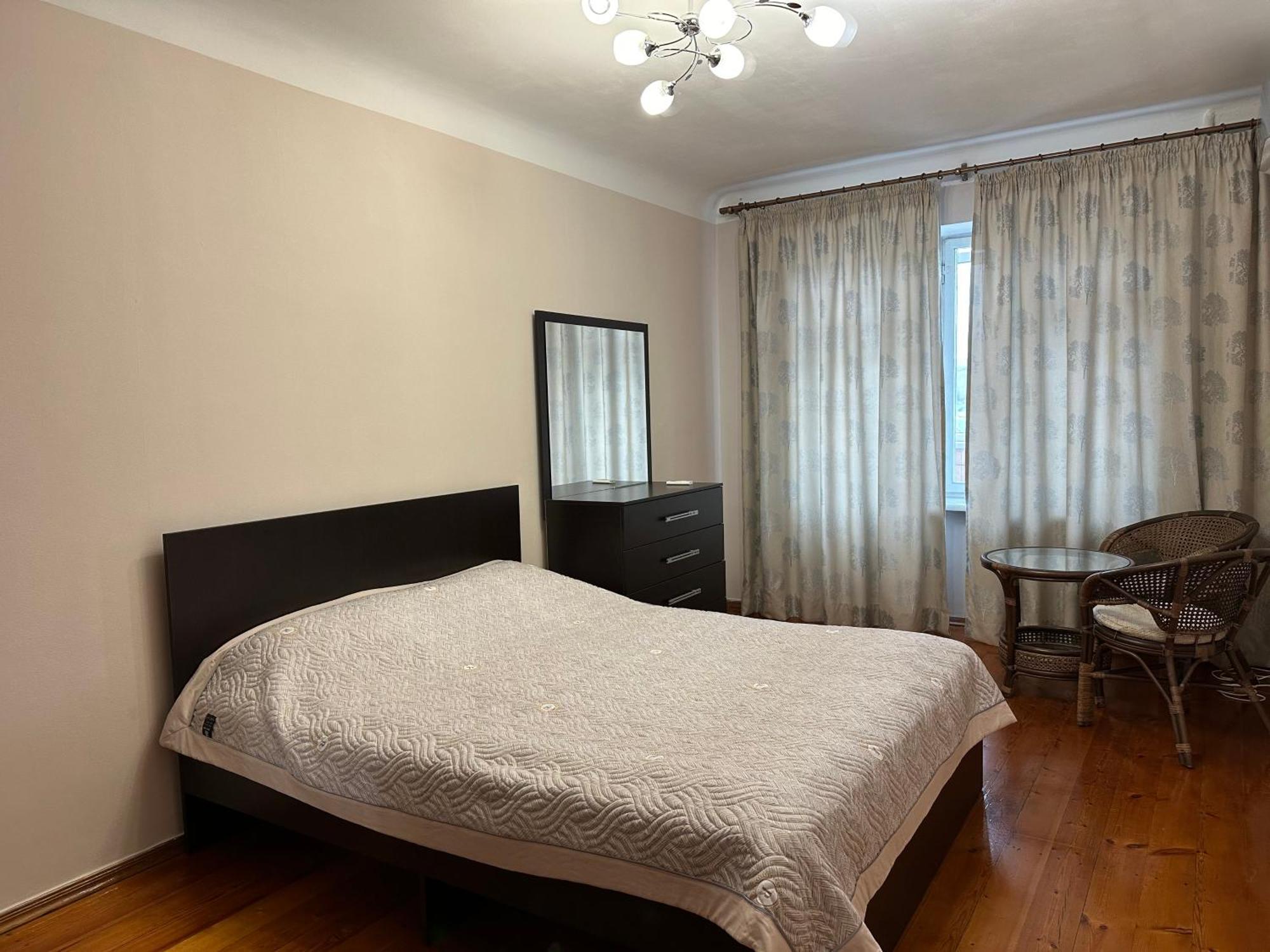 Cosy flat in the city center Apartment Bishkek Exterior photo